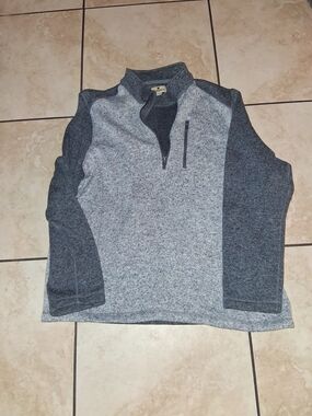 Woolrich Men’s Two-Tone Gray Quarter-Zip Sweater